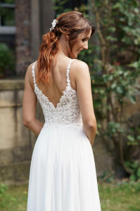 Brautkleid D109